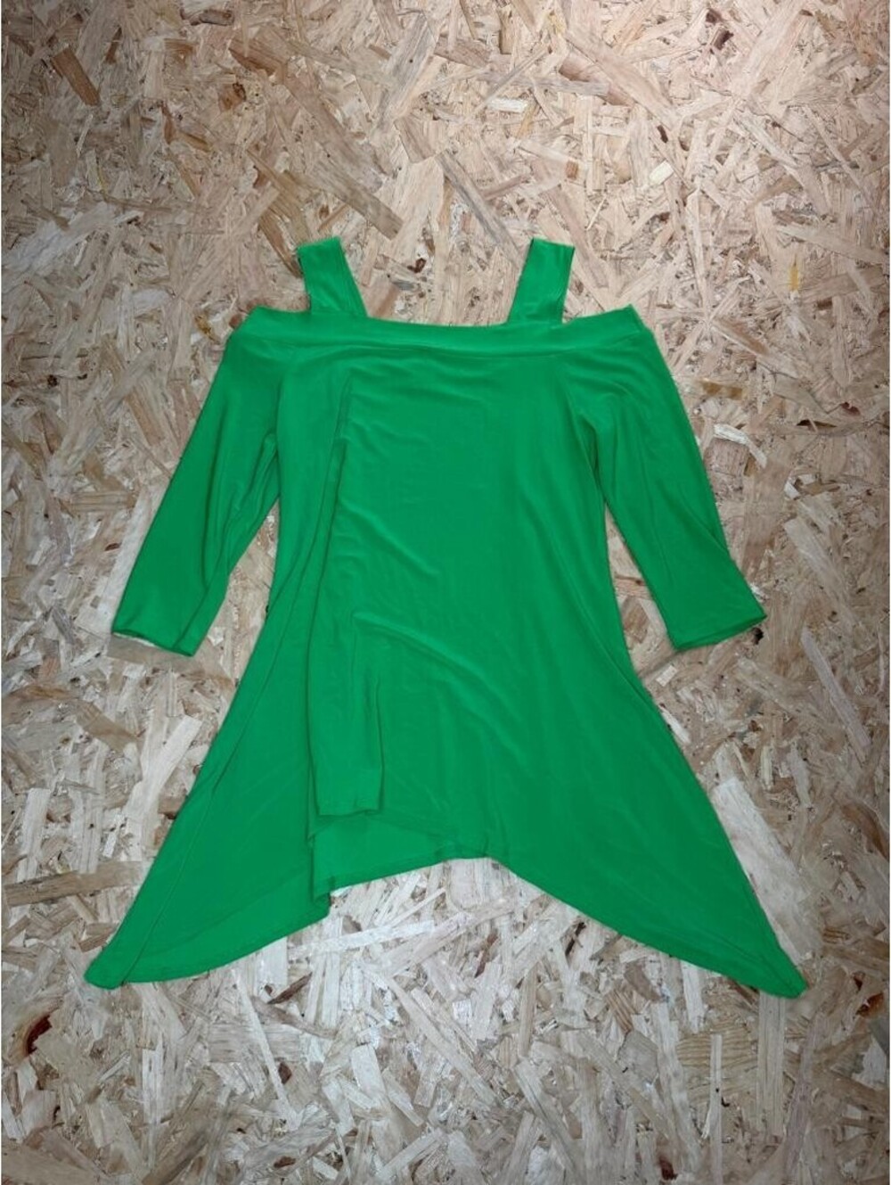 Clara Sunwoo Green Cold Shoulder Sharkbite Hem Tunic Top Womens Small Made in